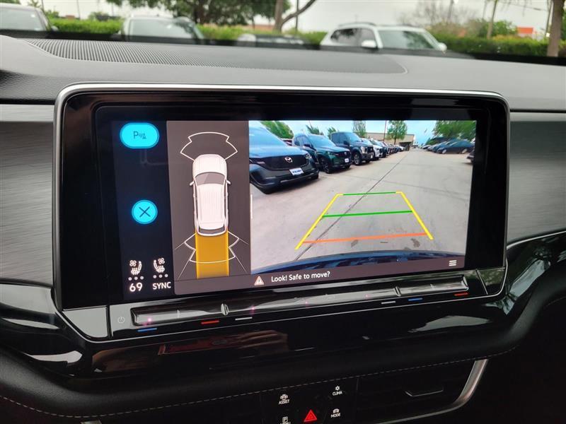 Volkswagen Atlas Cross Sport SE w/Technology 2024