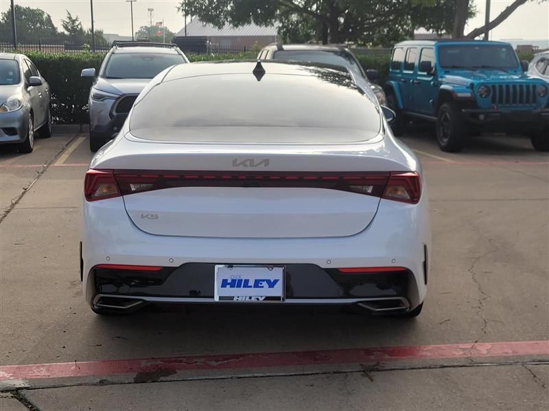 Kia K5 EX 2023