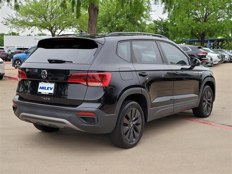Volkswagen Taos S 2022