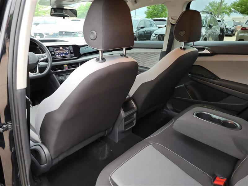 Volkswagen Taos S 2022
