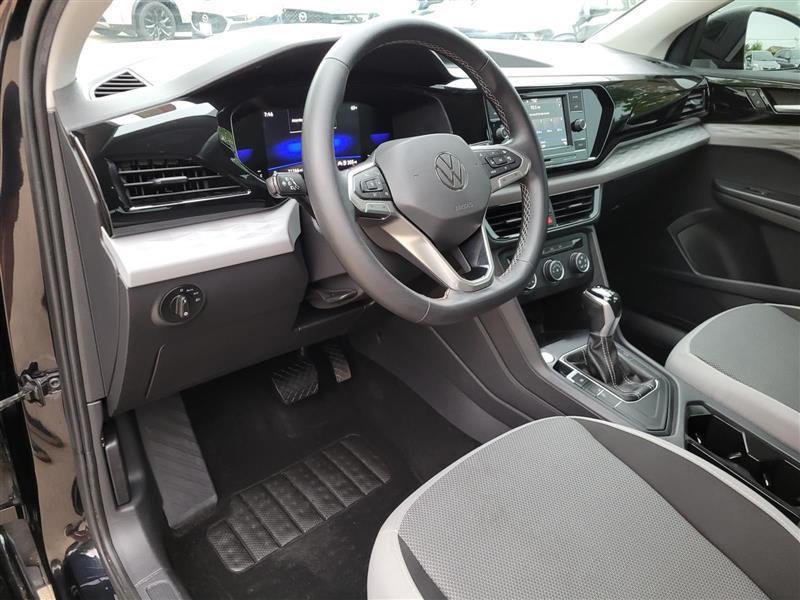 Volkswagen Taos S 2022