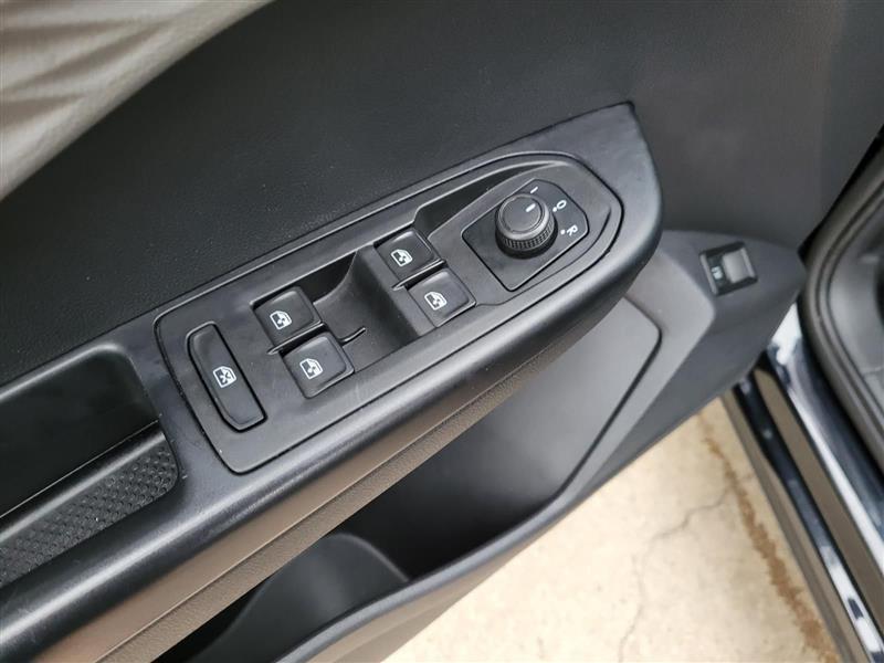 Volkswagen Taos S 2022