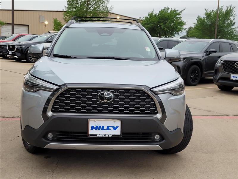 Toyota Corolla Cross XLE 2024