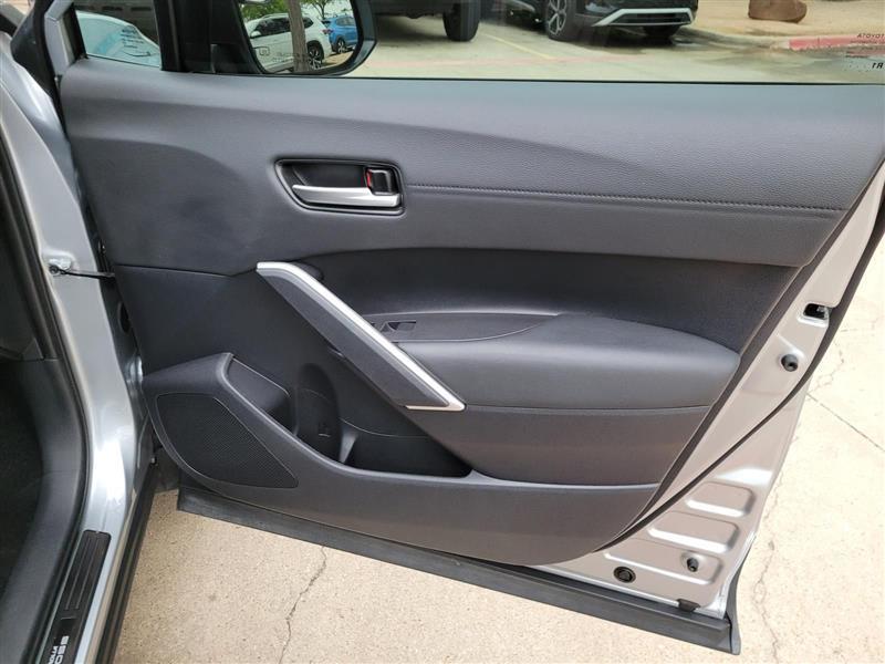 Toyota Corolla Cross XLE 2024