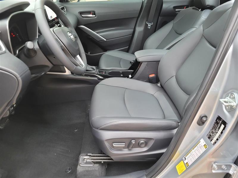 Toyota Corolla Cross XLE 2024