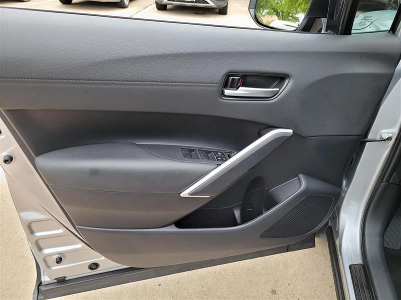 Toyota Corolla Cross XLE 2024