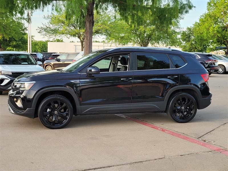 Volkswagen Taos Comfortline 2024