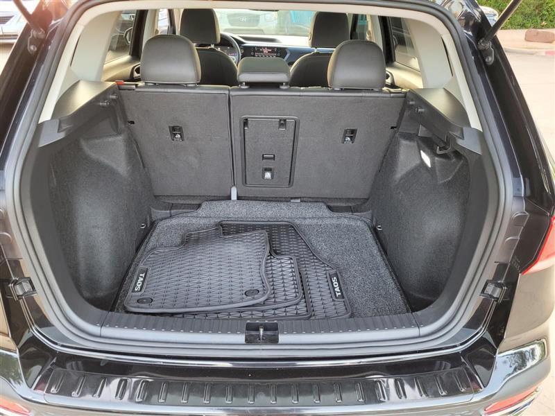 Volkswagen Taos Comfortline 2024