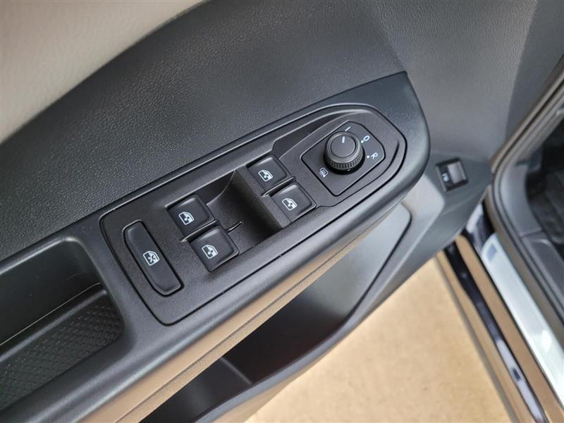 Volkswagen Taos Comfortline 2024