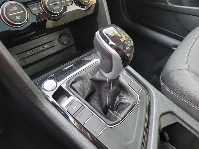 Volkswagen Taos Comfortline 2024
