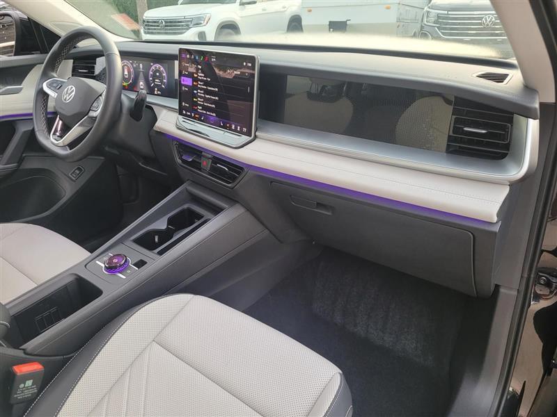 Volkswagen Tiguan SE 2025