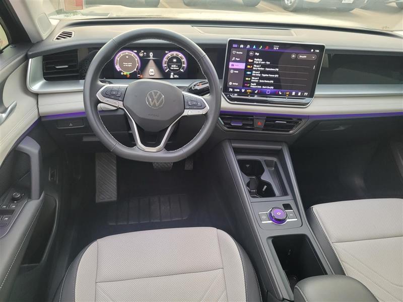 Volkswagen Tiguan SE 2025