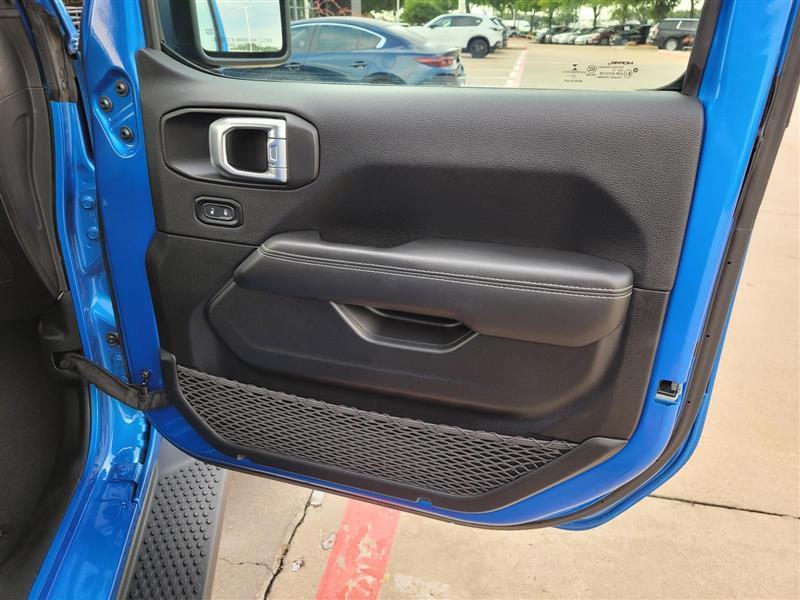 Jeep Wrangler Unlimited Sahara 2021