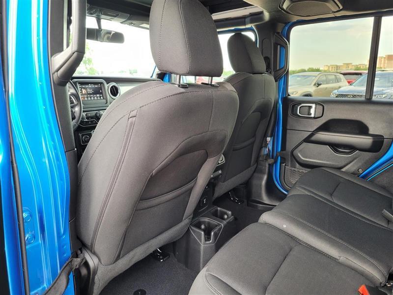Jeep Wrangler Unlimited Sahara 2021