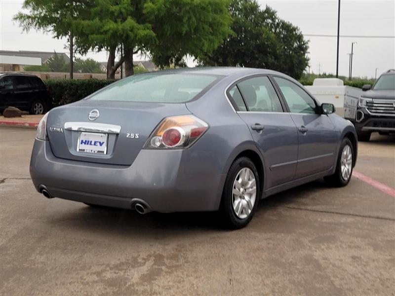 Nissan Altima 2.5 S 2012