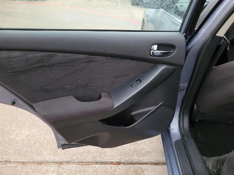 Nissan Altima 2.5 S 2012
