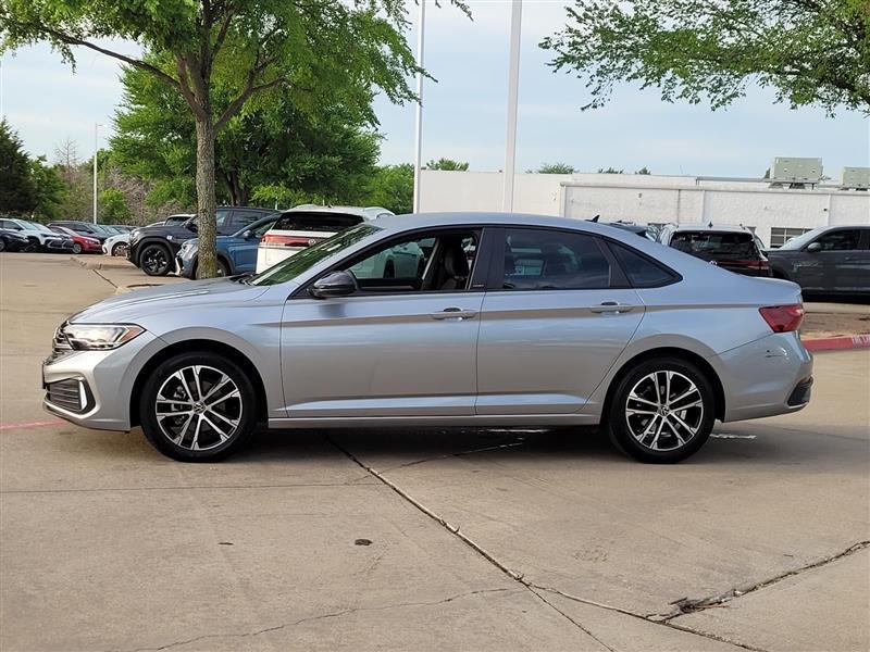 Volkswagen Jetta Sport 2024