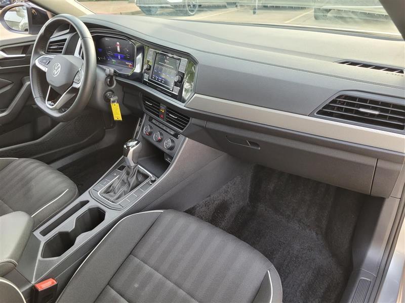 Volkswagen Jetta Sport 2024