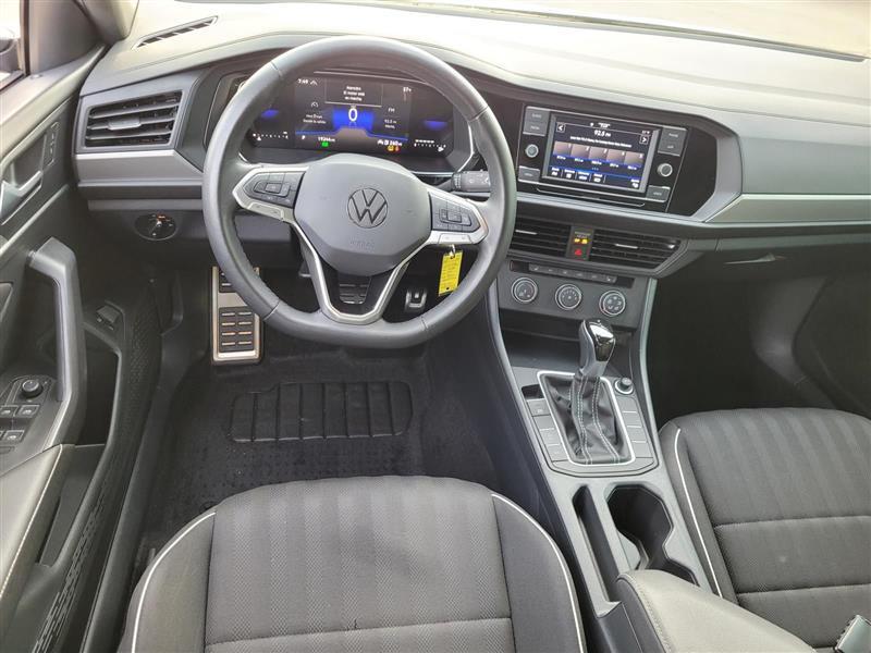 Volkswagen Jetta Sport 2024