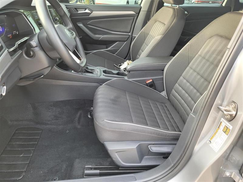 Volkswagen Jetta Sport 2024