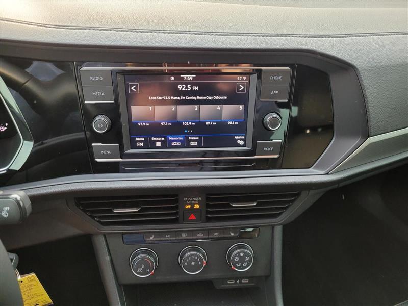 Volkswagen Jetta Sport 2024