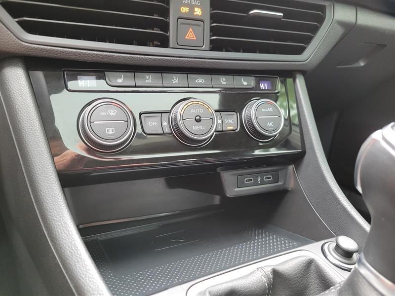 Volkswagen Jetta SEL 2022