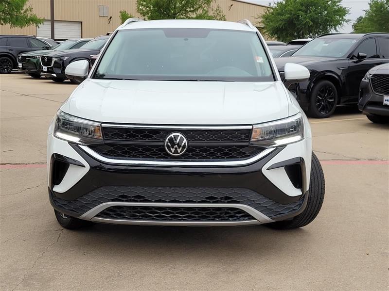 Volkswagen Taos SE 2022