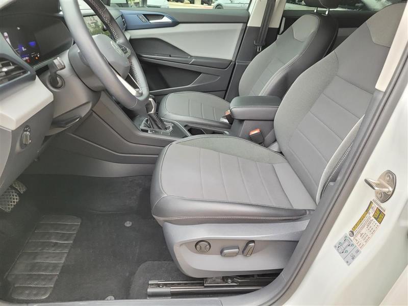 Volkswagen Taos SE 2022