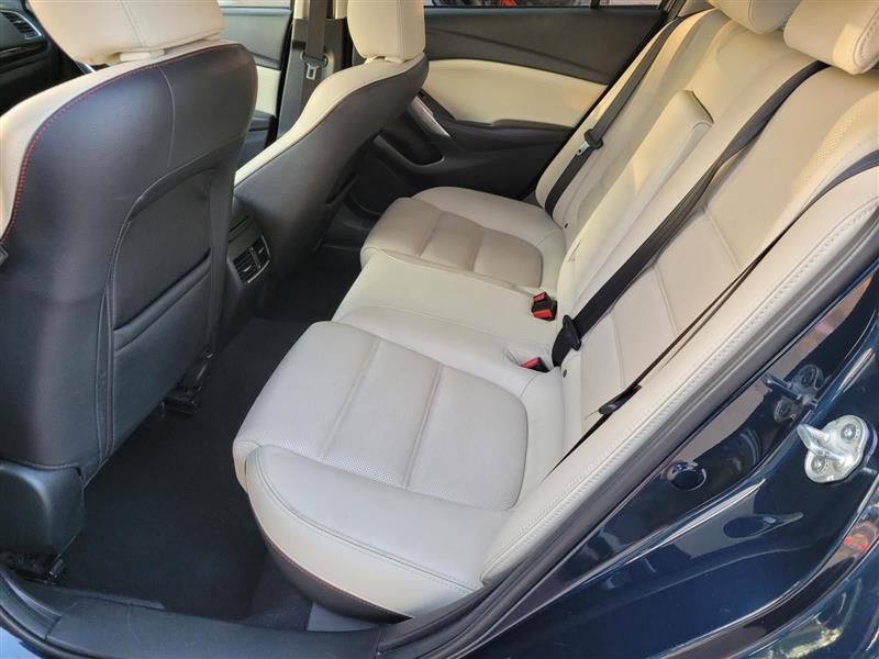 Mazda MAZDA6 i Grand Touring 2015