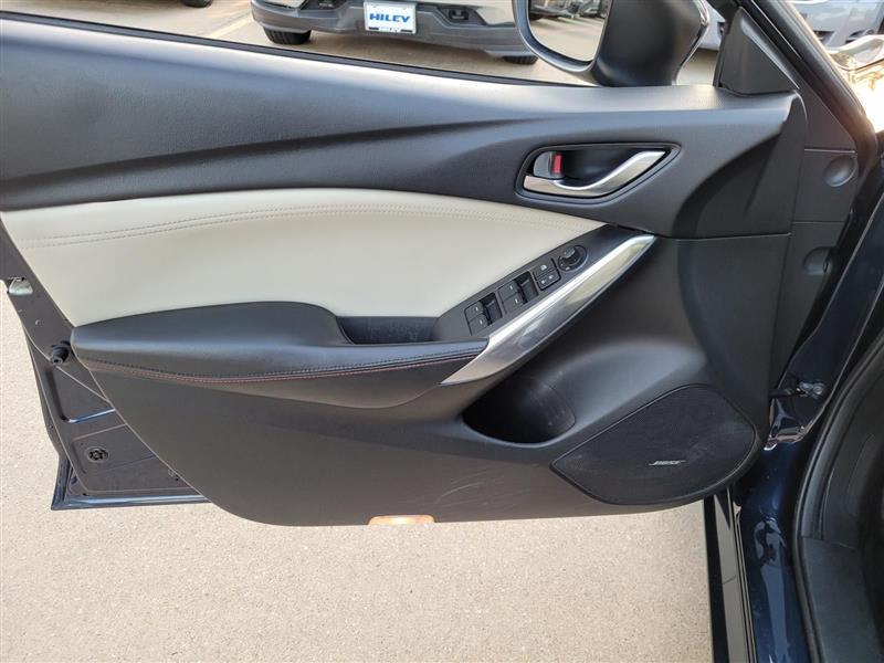 Mazda MAZDA6 i Grand Touring 2015