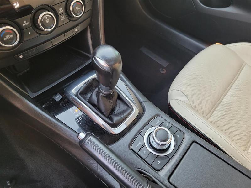 Mazda MAZDA6 i Grand Touring 2015