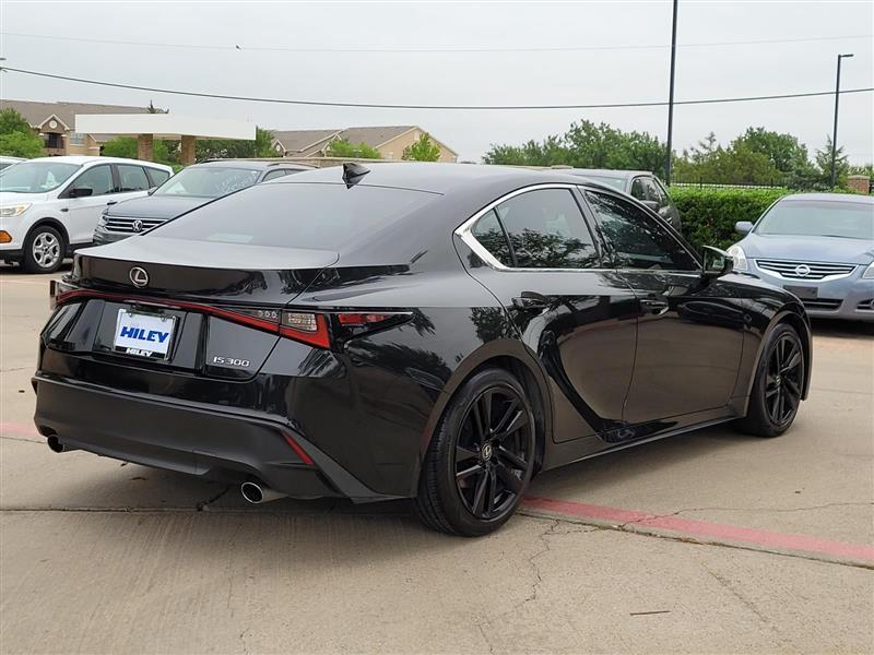 Lexus IS 300 RWD 2023