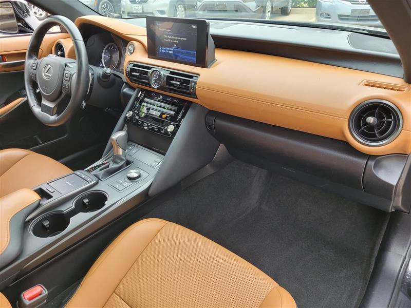 Lexus IS 300 RWD 2023