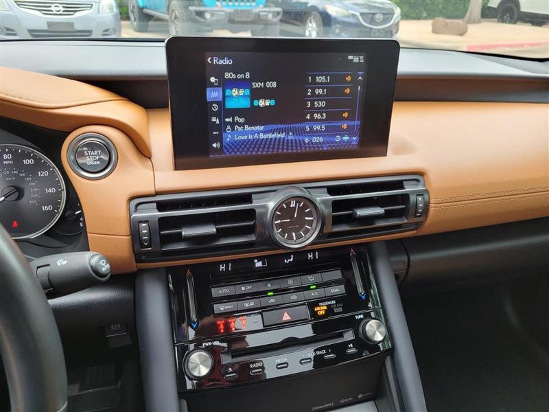 Lexus IS 300 RWD 2023