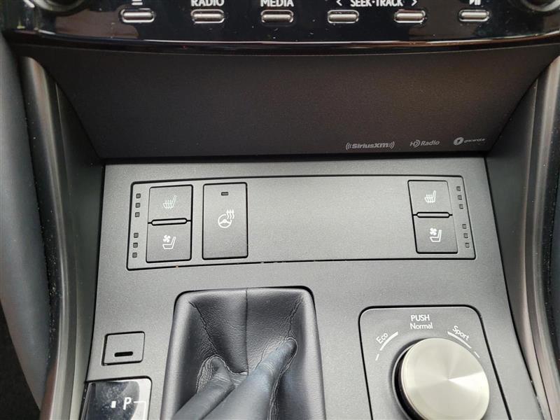 Lexus IS 300 RWD 2023