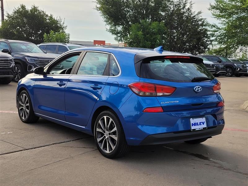 Hyundai Elantra GT 2.0L 6A 2018