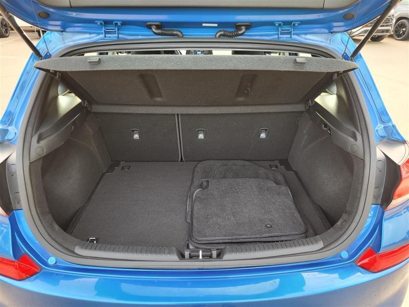 Hyundai Elantra GT 2.0L 6A 2018