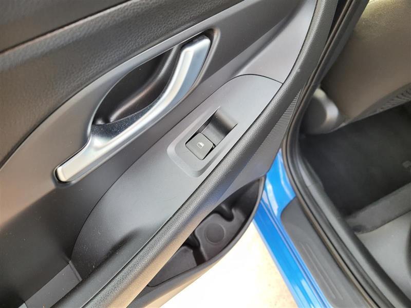 Hyundai Elantra GT 2.0L 6A 2018