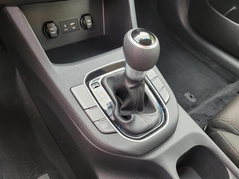 Hyundai Elantra GT 2.0L 6A 2018