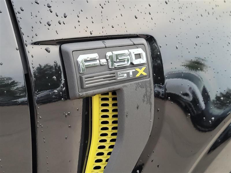 Ford F-150 STX SuperCrew 2WD 2024