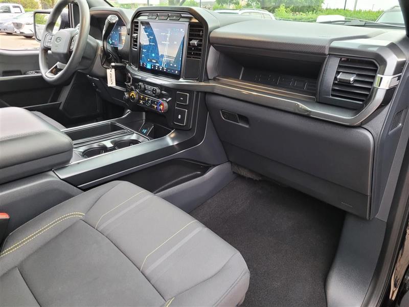 Ford F-150 STX SuperCrew 2WD 2024