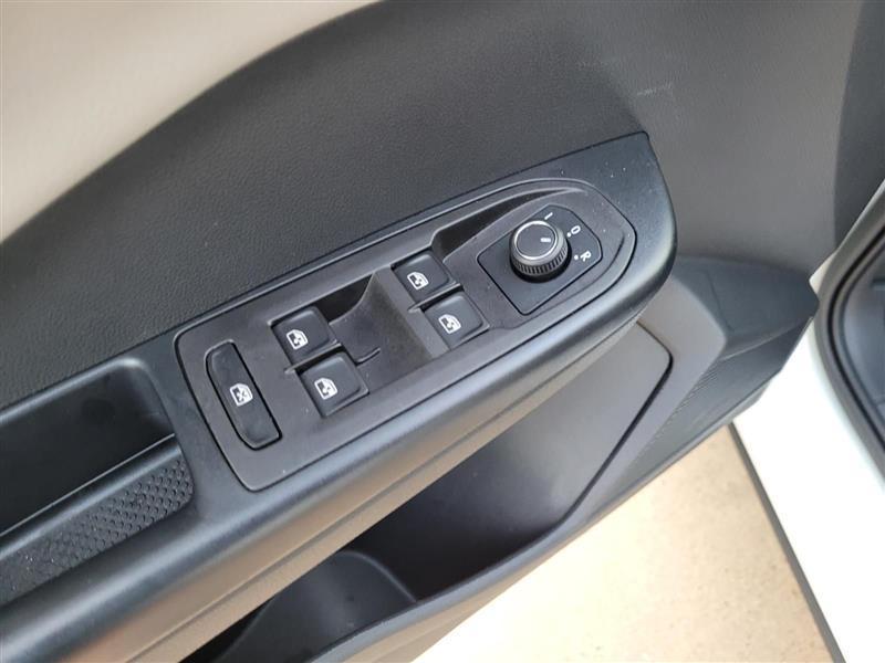 Volkswagen Taos  2025