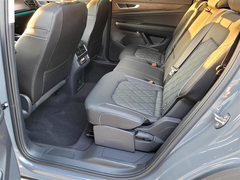 Volkswagen Atlas SEL Premium R-Line 4MOTION 2025