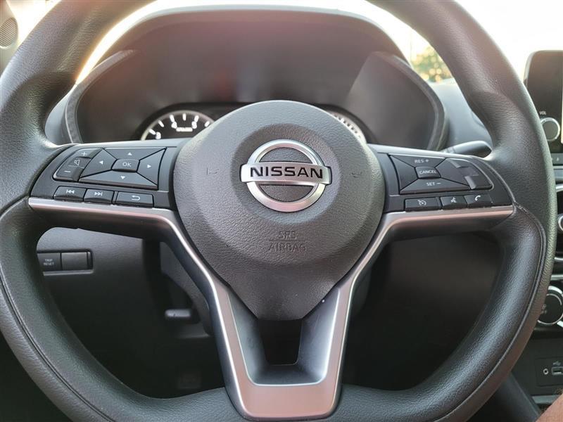 Nissan Sentra S 2021
