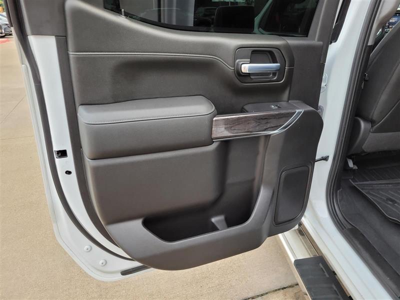 Chevrolet Silverado 1500 LTZ Crew Cab 2WD 2021