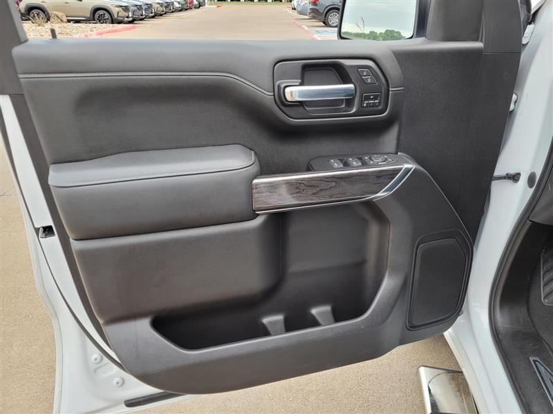 Chevrolet Silverado 1500 LTZ Crew Cab 2WD 2021