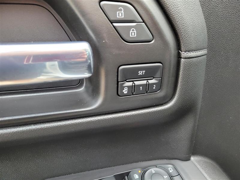 Chevrolet Silverado 1500 LTZ Crew Cab 2WD 2021