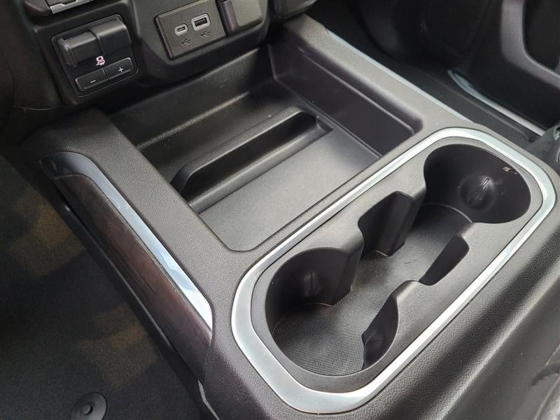 Chevrolet Silverado 1500 LTZ Crew Cab 2WD 2021