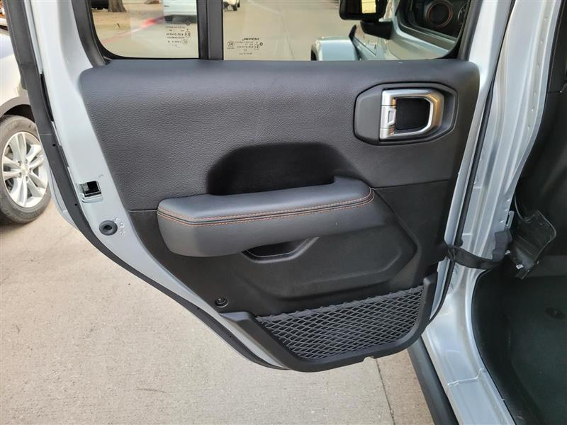 Jeep Gladiator Mojave 2023