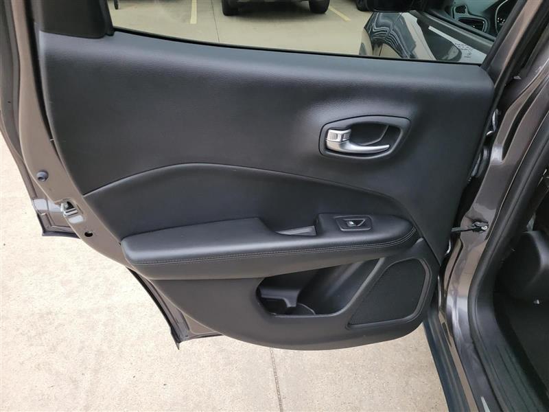 Jeep Compass Latitude FWD 2020